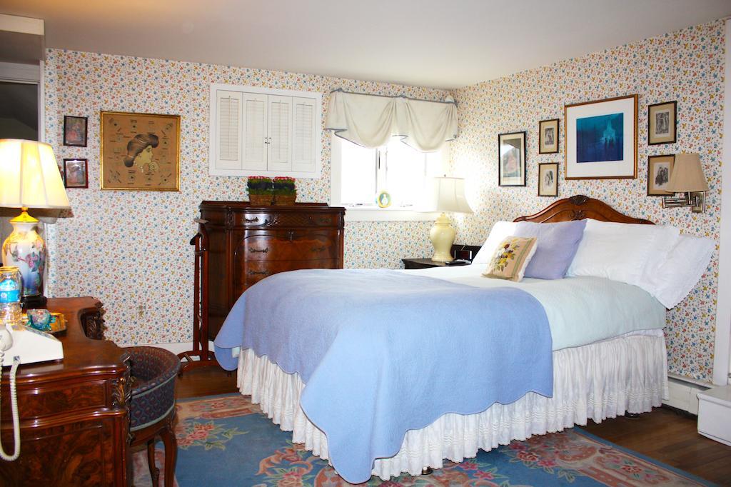 Bed & Breakfast The White House Cooperstown