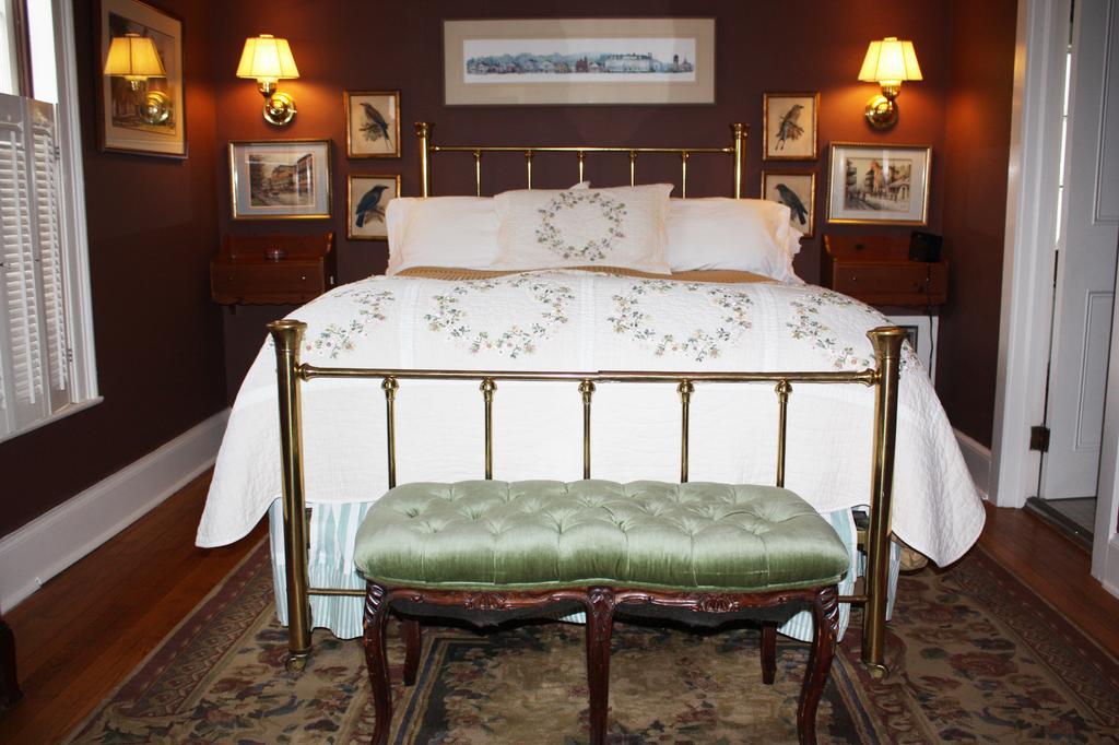 Bed & Breakfast The White House
